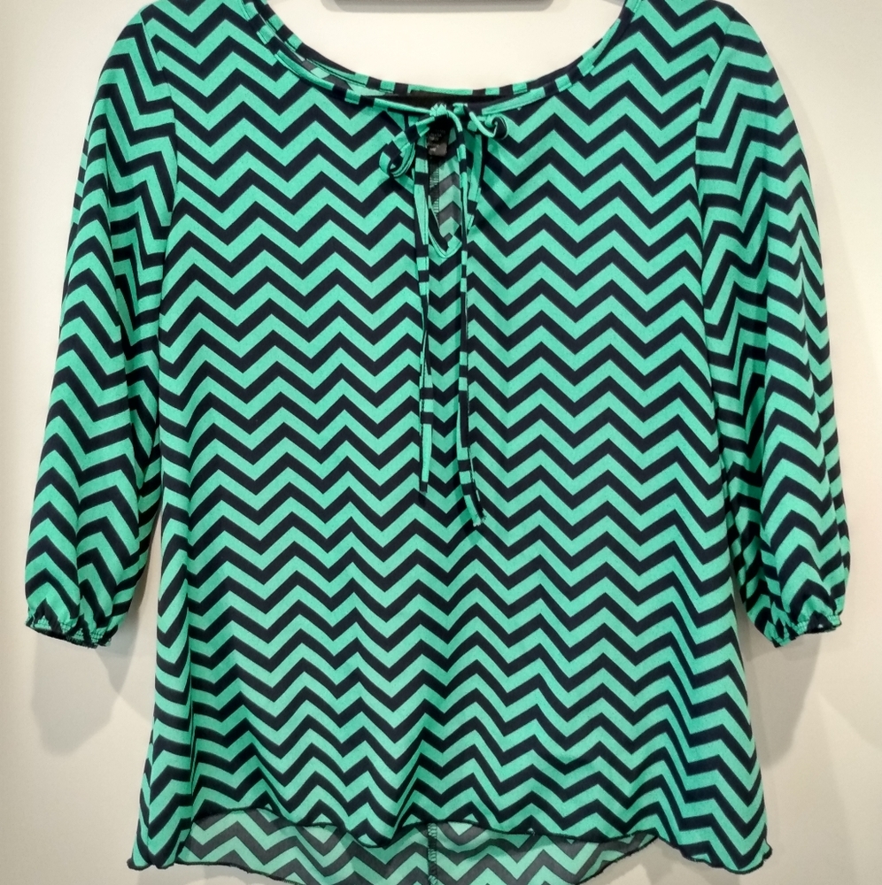 Navy and Seafoam Chevron Pattern Blouse
